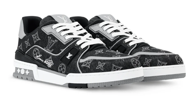 Louis Vuitton Trainer Sneaker "Monogram Canvas"