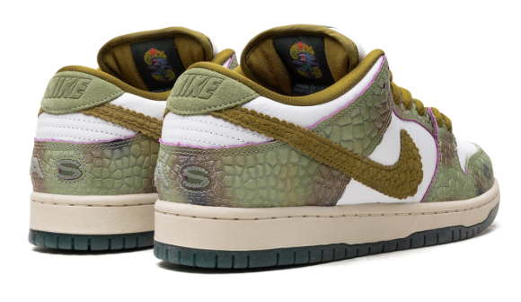 Nike SB Dunk Low Alexis Sablone 'Chameleon' HJ3386-300
