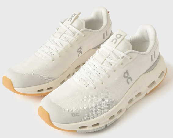 On Women's Cloudnova Form 2