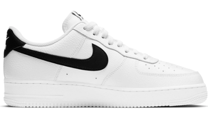 Nike Air Force 1 '07 – White / Black